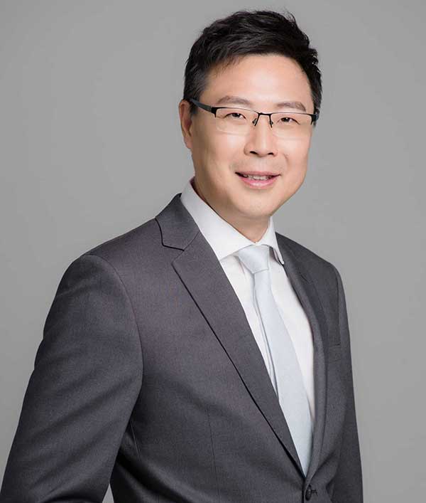 GTA Commercial Real Estate Agent Alan Zheng