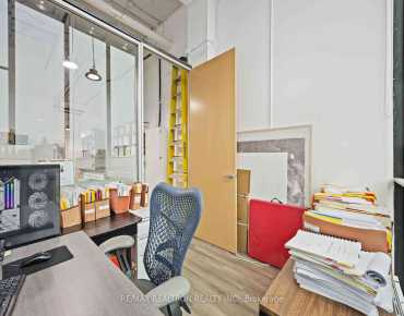 310 - 4750 Yonge St Lansing-Westgate, Toronto is zoned as Commercial with total area of 1046.00 sqft
