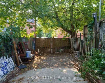 274 Augusta Ave Kensington-Chinatown, Toronto is zoned as CR2 with total area of 2779.00 sqft