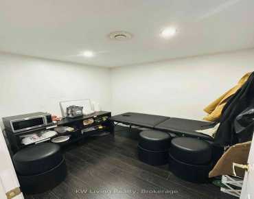 680 Queen St W Trinity-Bellwoods, Toronto is zoned as Commercial with total area of 2874.00 sqft
