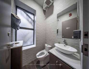 31 Elm St Bay Street Corridor, Toronto is zoned as CR7.8(c2;r7.8*18 with total area of 6400.00 sqft
