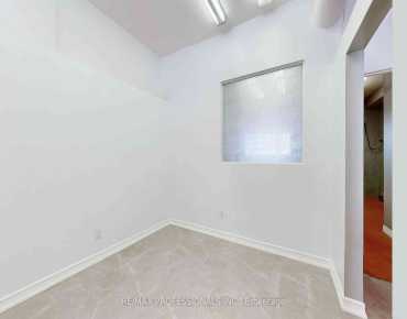 566 Sheppard Ave W Bathurst Manor, Toronto is zoned as CR1(c1;r1*195) with total area of 1962.00 sqft