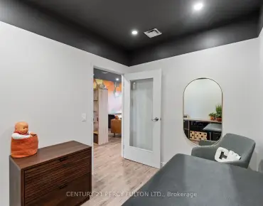 608 - 220 Duncan Mill Rd St. Andrew-Windfields, Toronto is zoned as M0(6) with total area of 836.00 sqft