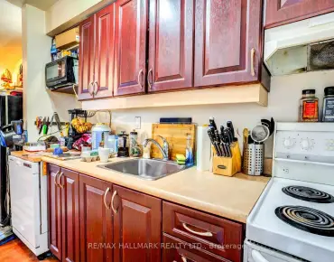 282 Avenue Rd Casa Loma, Toronto is zoned as commercial with total area of 2464.93 sqft