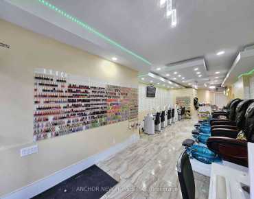 2195 Queen St E The Beaches, 多伦多商业用地规划为CR并占地1310.00平方尺
