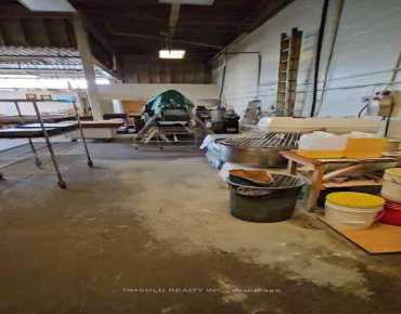 14 - 501 Passmore Ave Milliken, Toronto is zoned as E with total area of 1881.00 sqft
