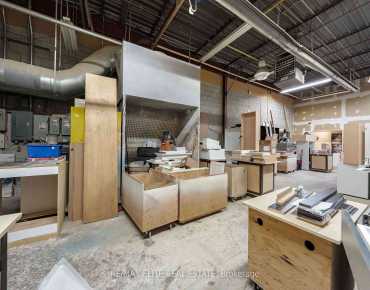 3175 Rutherford Rd Vellore Village商业用地规划为商业地产物业占地1,854平方尺