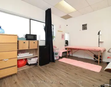 4-5 - 3702 Kingston Rd Scarborough Village, Toronto is zoned as Commercial with total area of 900.00 sqft