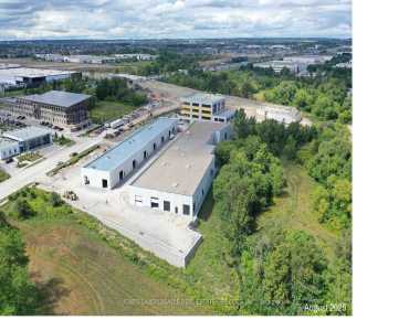 201 - 231 Cachet Woods Crt Cachet, Markham is zoned as Commercial with total area of 1860.00 sqft

