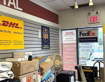 
538 Manning Ave Annex商业用地规划为商业地产物业占地1,300平方尺