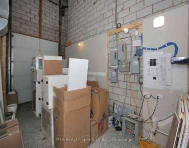 7 - 410 Chrislea Rd East Woodbridge, Vaughan is zoned as EM2 with total area of 4000.00 sqft
