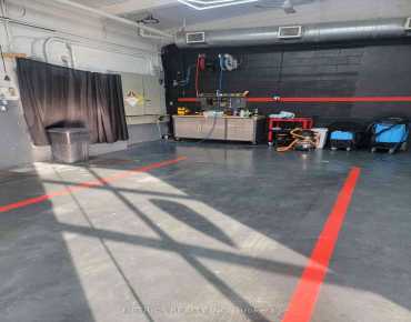 Unit - 10414 Yonge St Mill Pond, Richmond Hill is zoned as N/A with total area of 1000.00 sqft