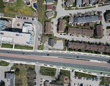 11575 Yonge St Jefferson, Richmond Hill is zoned as Commercial with total area of 0.32 sqft
