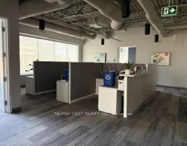202-2 - 10 Great Gulf Dr Concord, Vaughan is zoned as PBM7PB1 with total area of 2348.00 sqft
