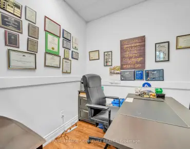 310 - 7191 Yonge St Grandview, Markham is zoned as Commercial with total area of 1002.00 sqft