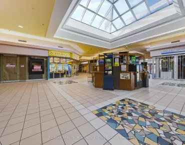 32 - 3255 Highway 7 N/A E Buttonville, Markham is zoned as Sc1 with total area of 937.00 sqft
