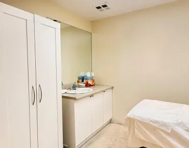 7313 Woodbine Ave E Milliken Mills West, Markham is zoned as Commercial with total area of sqft