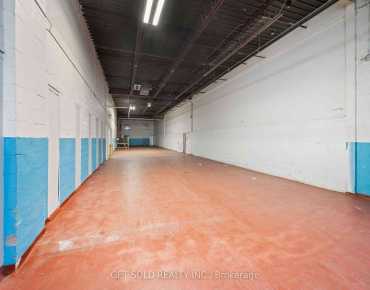650 Fenmar Dr Humber Summit, 多伦多商业用地规划为EH1并占地37592.00平方尺
