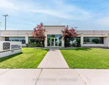137 Bentworth Ave Yorkdale-Glen Park, Toronto is zoned as MC with total area of 20000.00 sqft