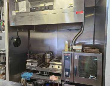 20 - 95 The Pond Rd York University Heights, Toronto is zoned as Business Commerc with total area of 900.00 sqft
