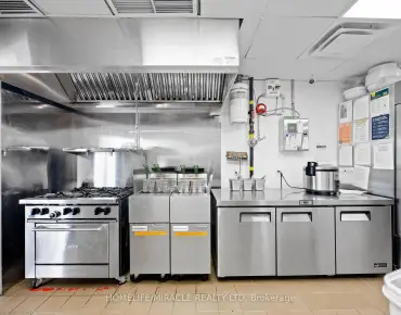 
8630 Woodbine Ave Buttonville is zoned as Commercial with total area of 2,100 sqft