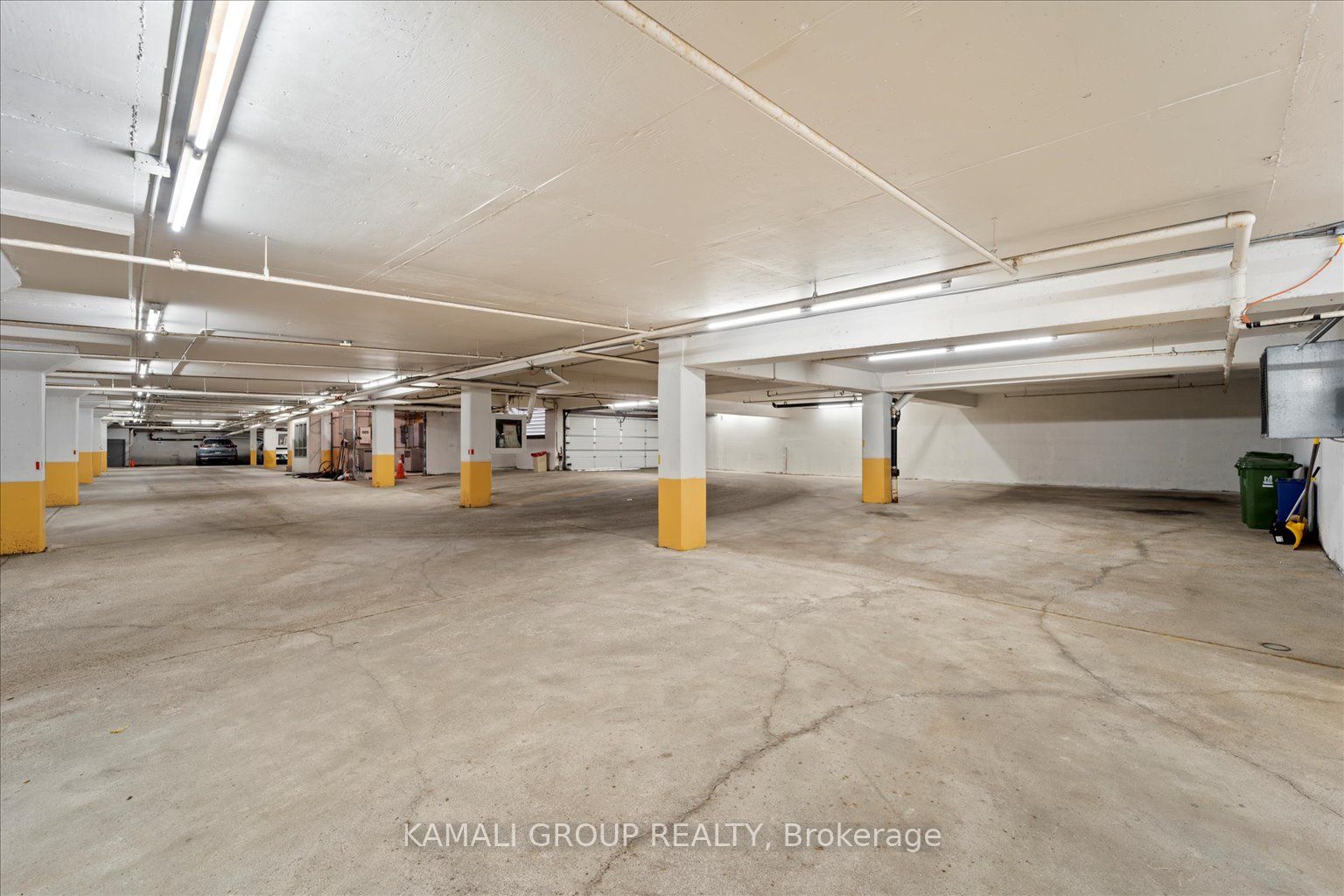 Commercial for lease