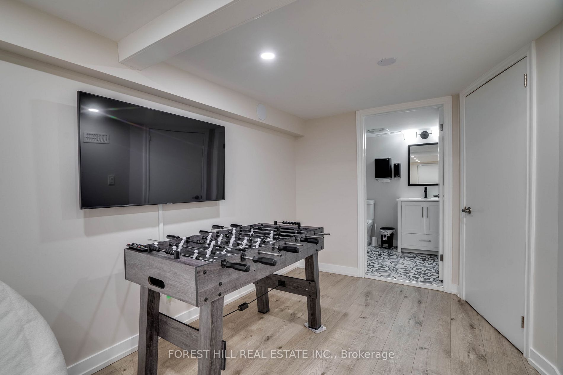 Commercial for lease