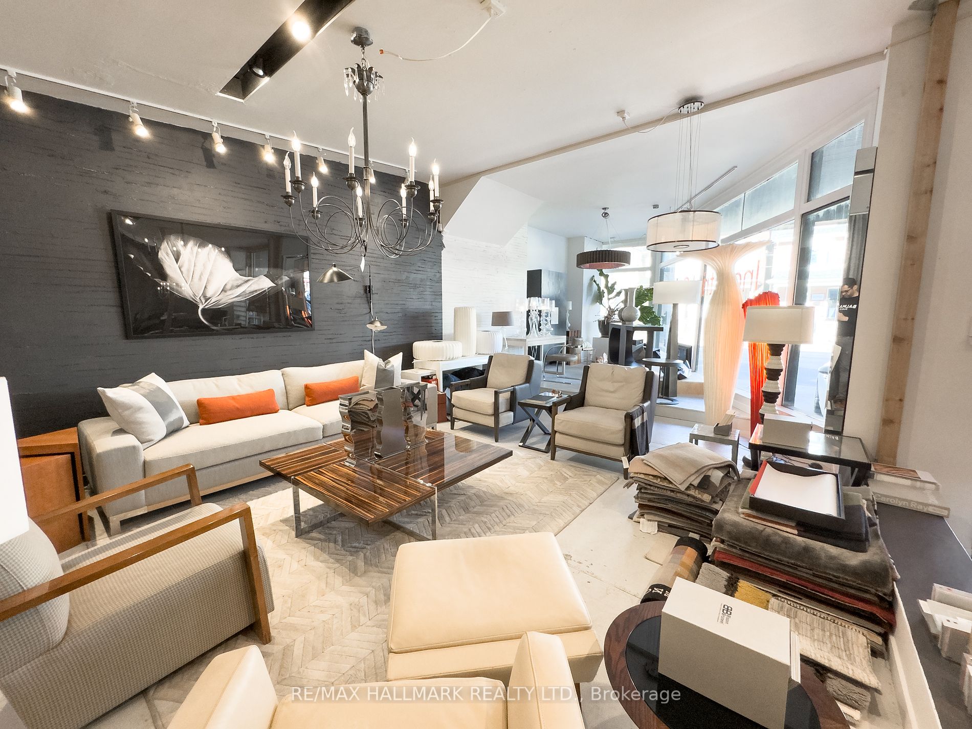 Commercial for lease