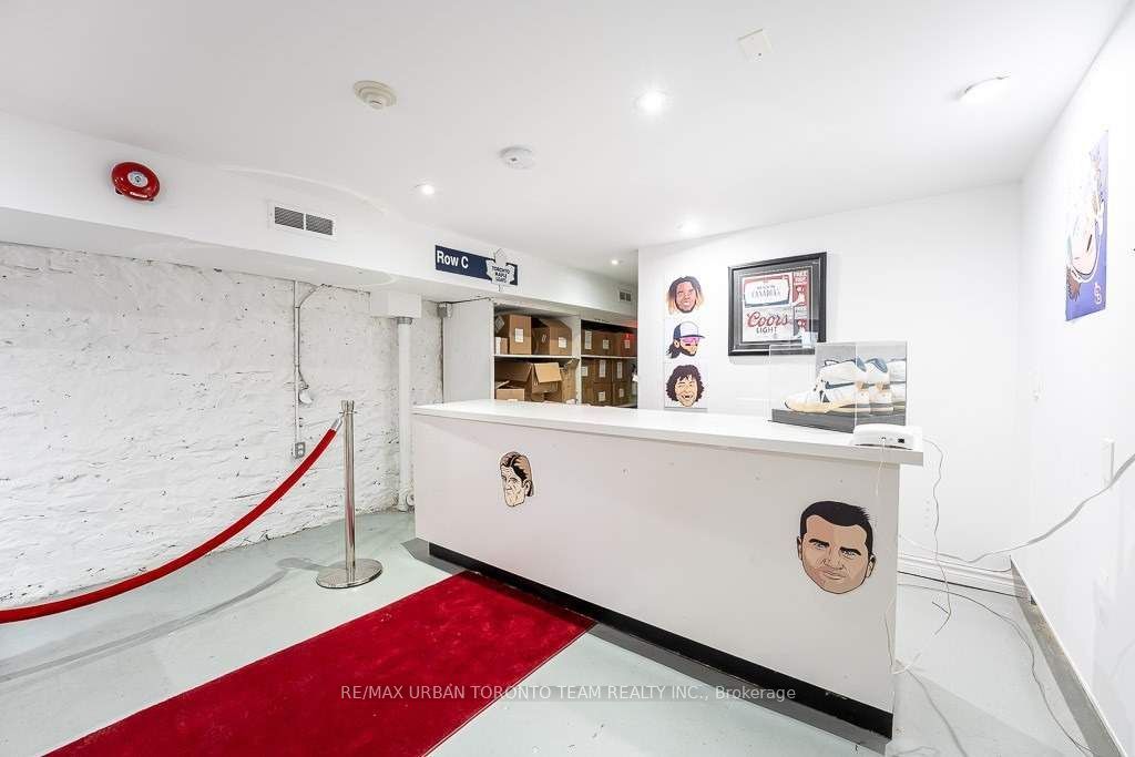 Commercial for lease