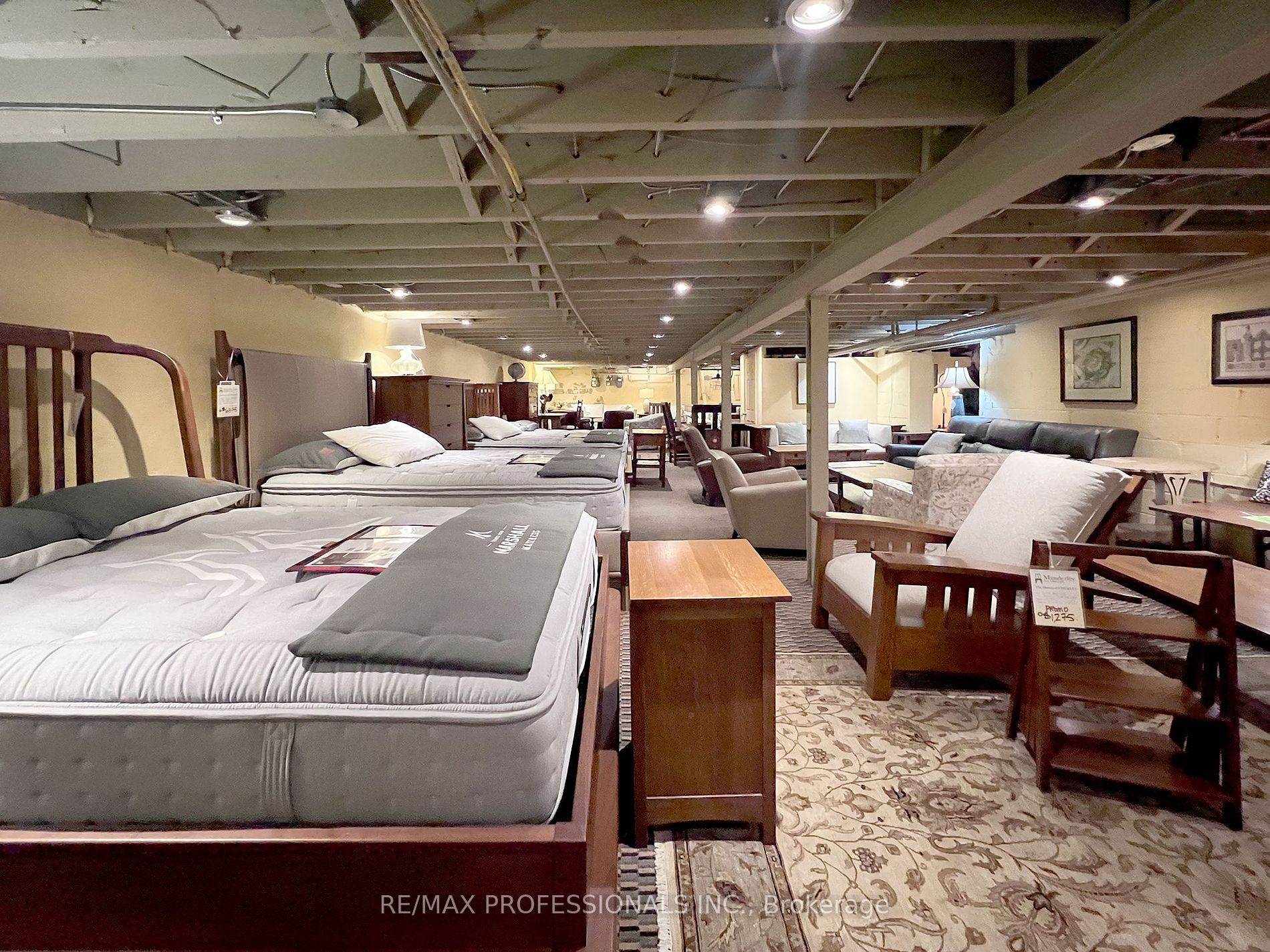 Commercial for lease