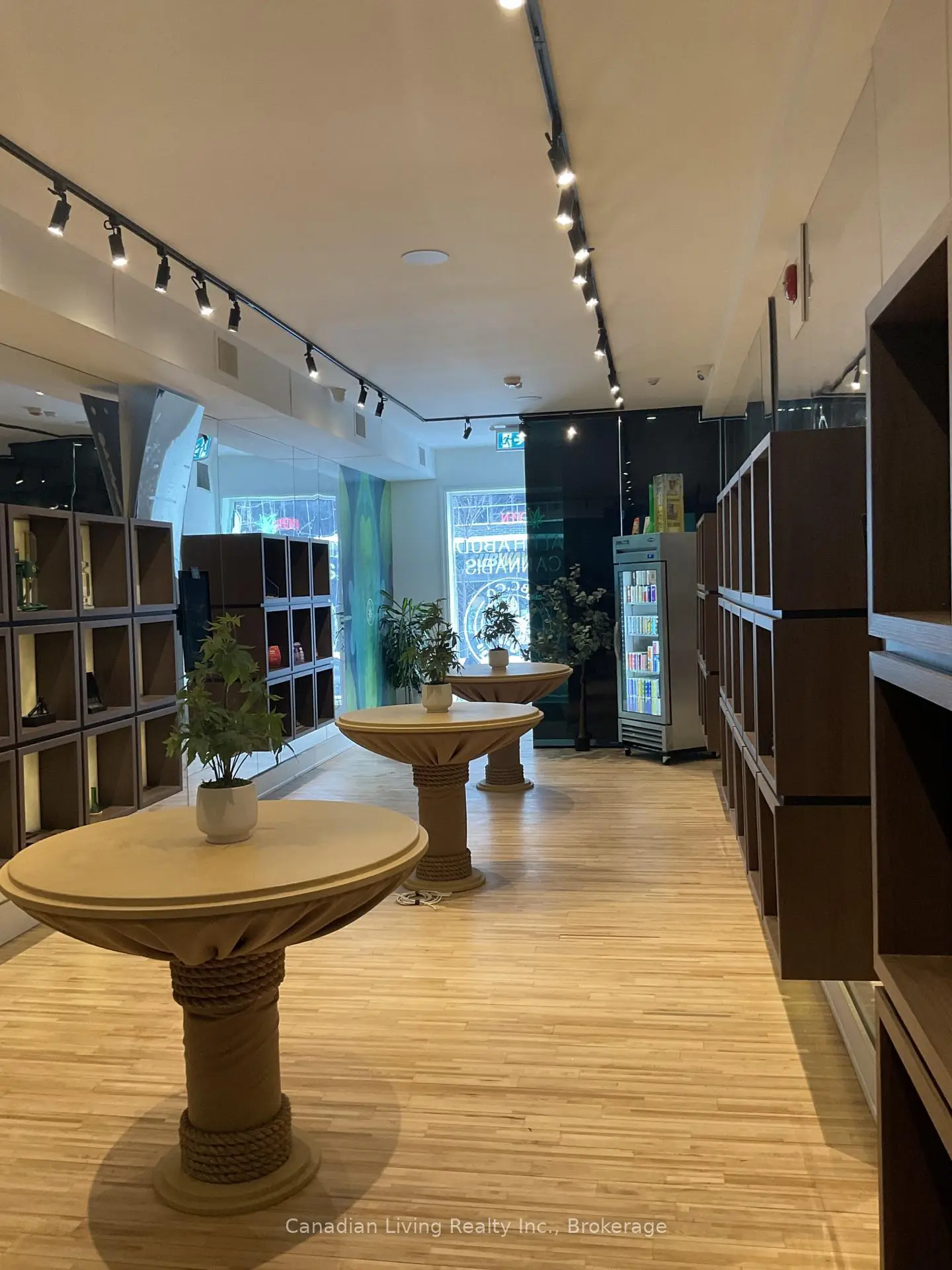 Commercial for lease