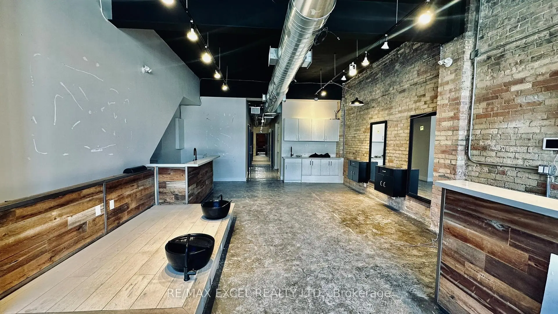 Commercial for lease