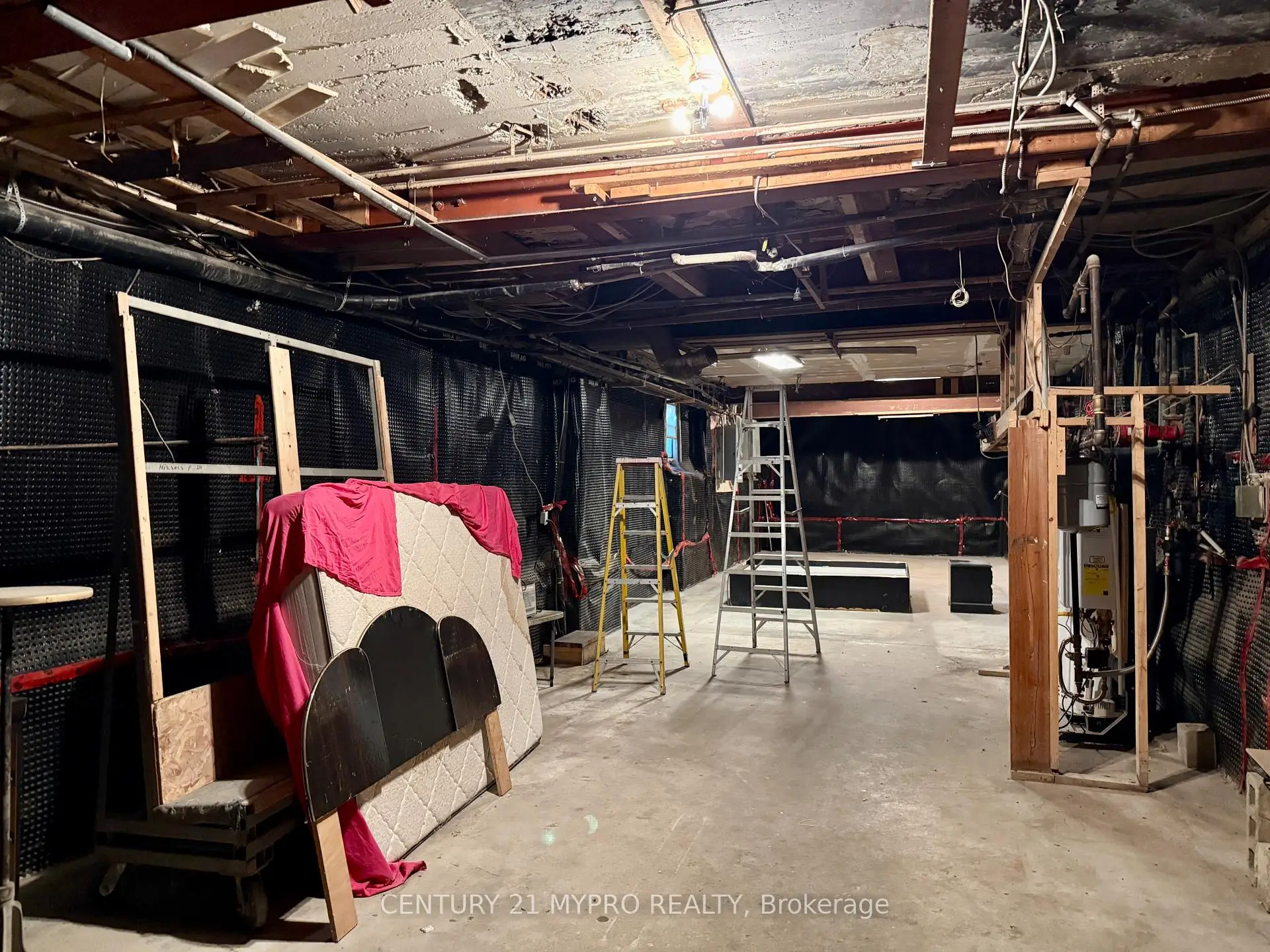 Commercial for lease