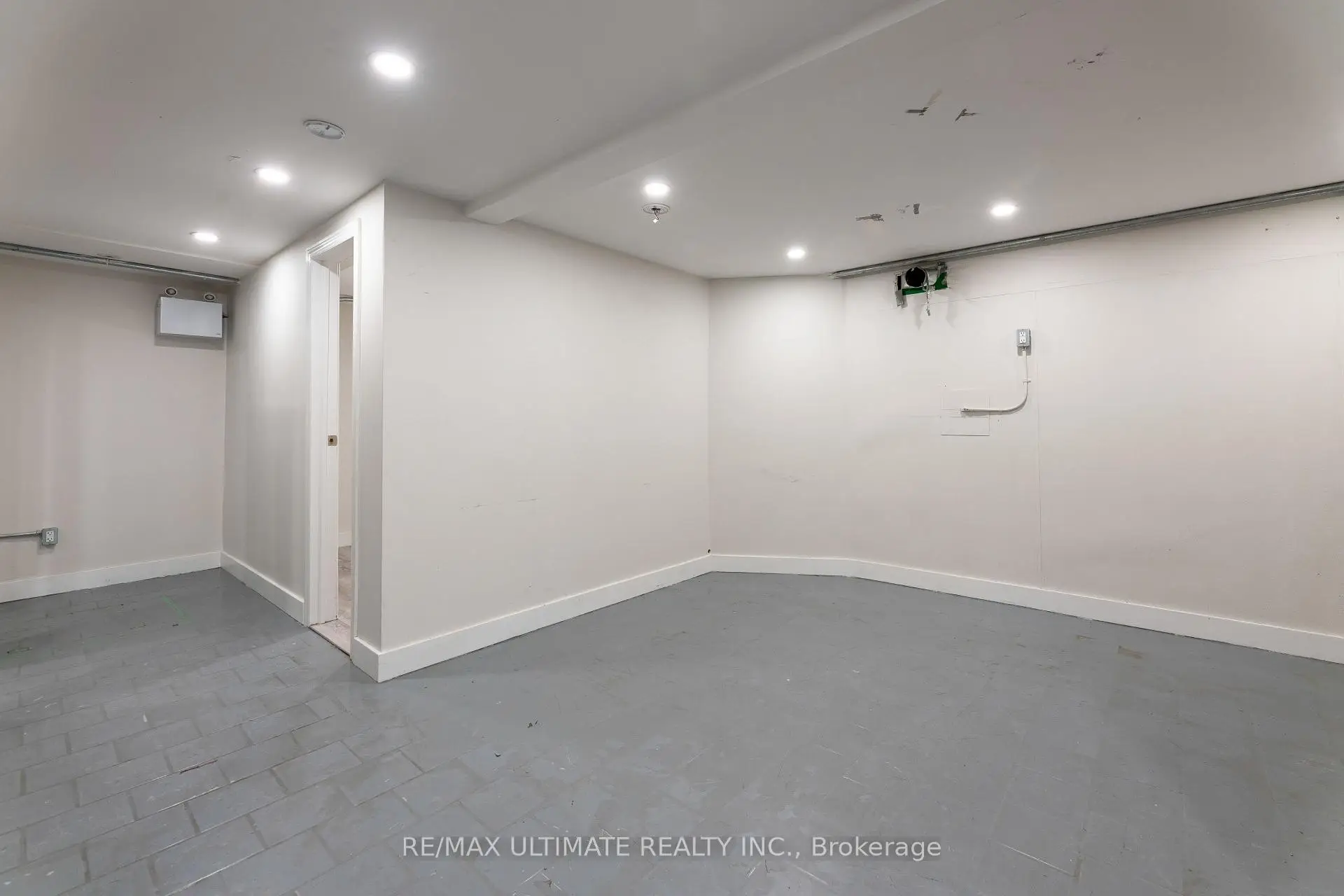 Commercial for lease