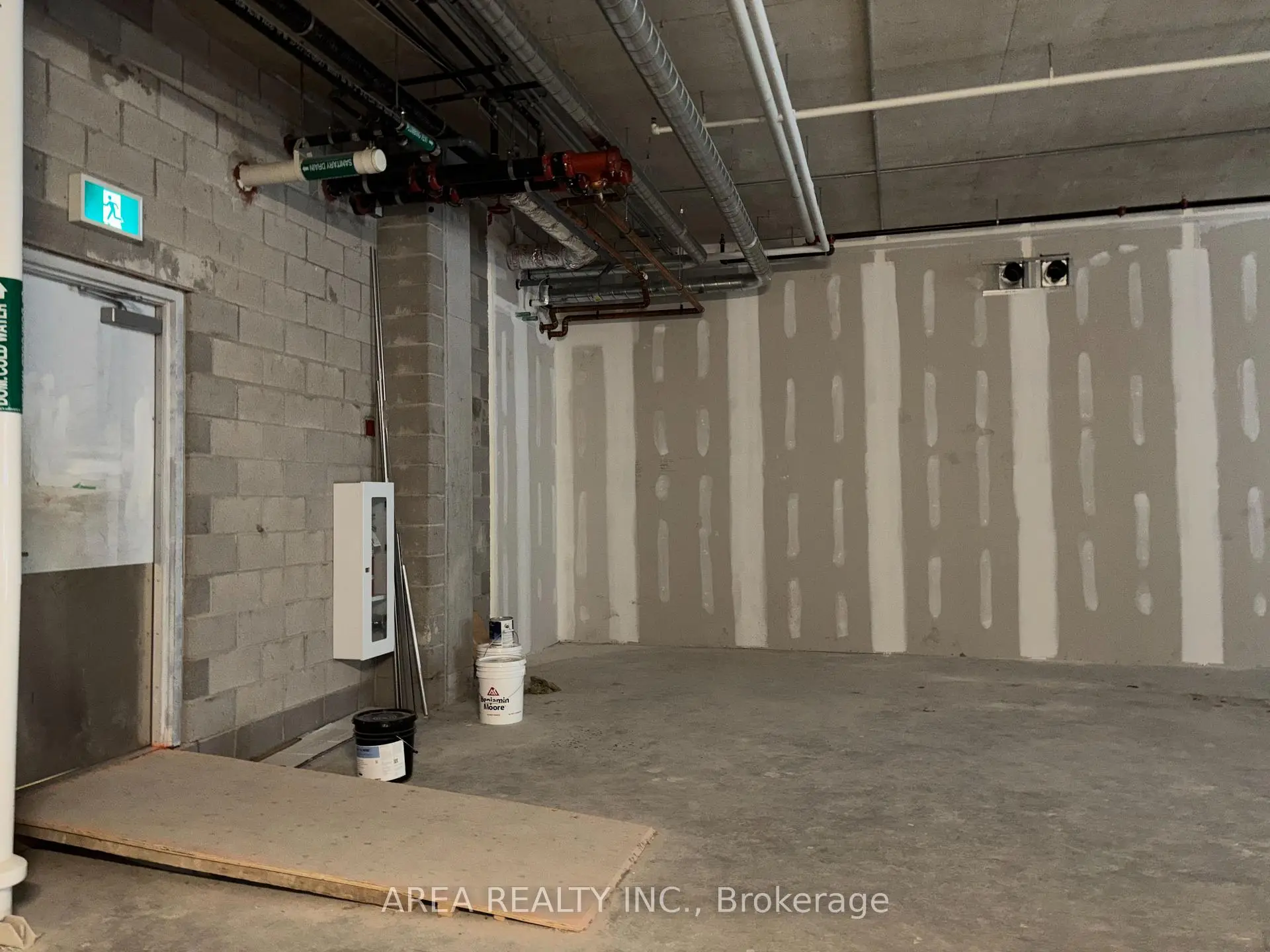 Commercial for lease