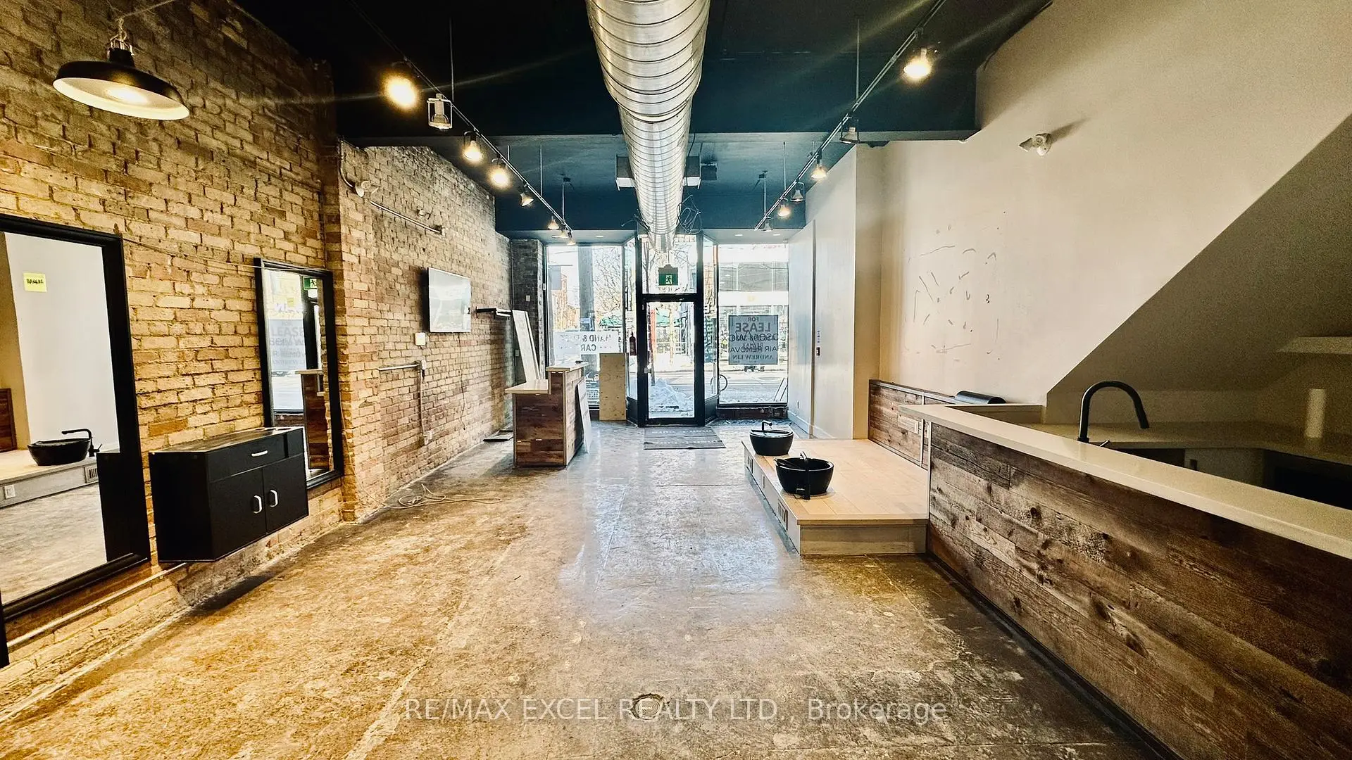 Commercial for lease