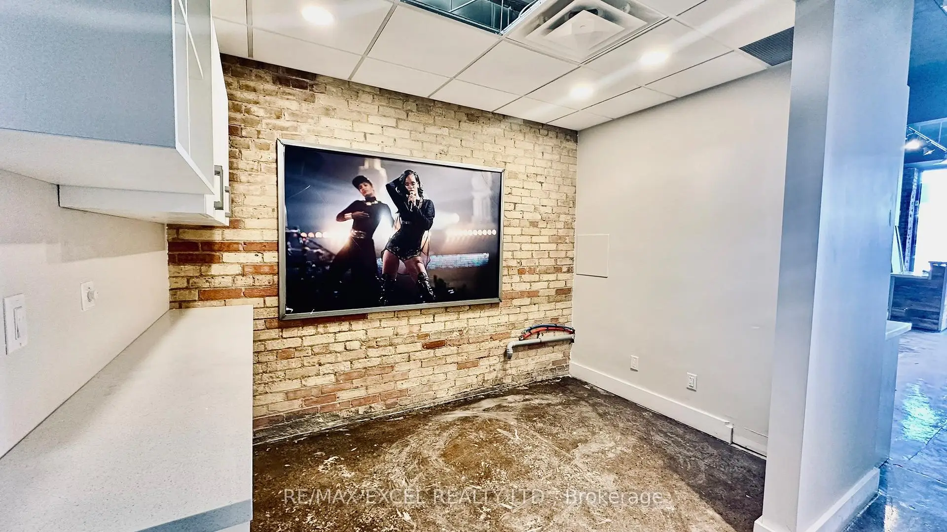 Commercial for lease