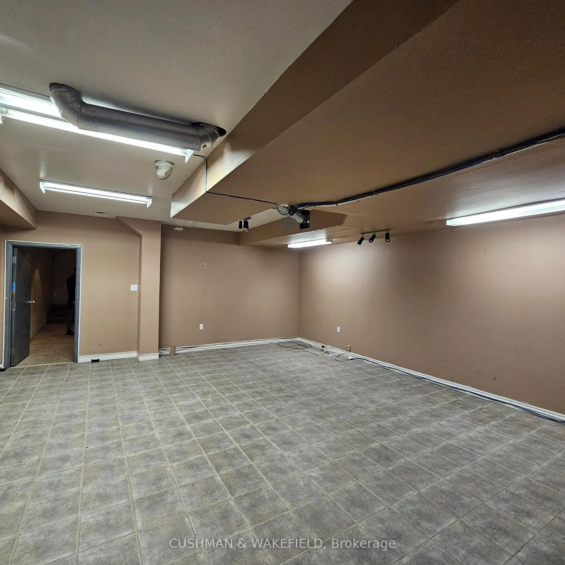 Commercial for lease