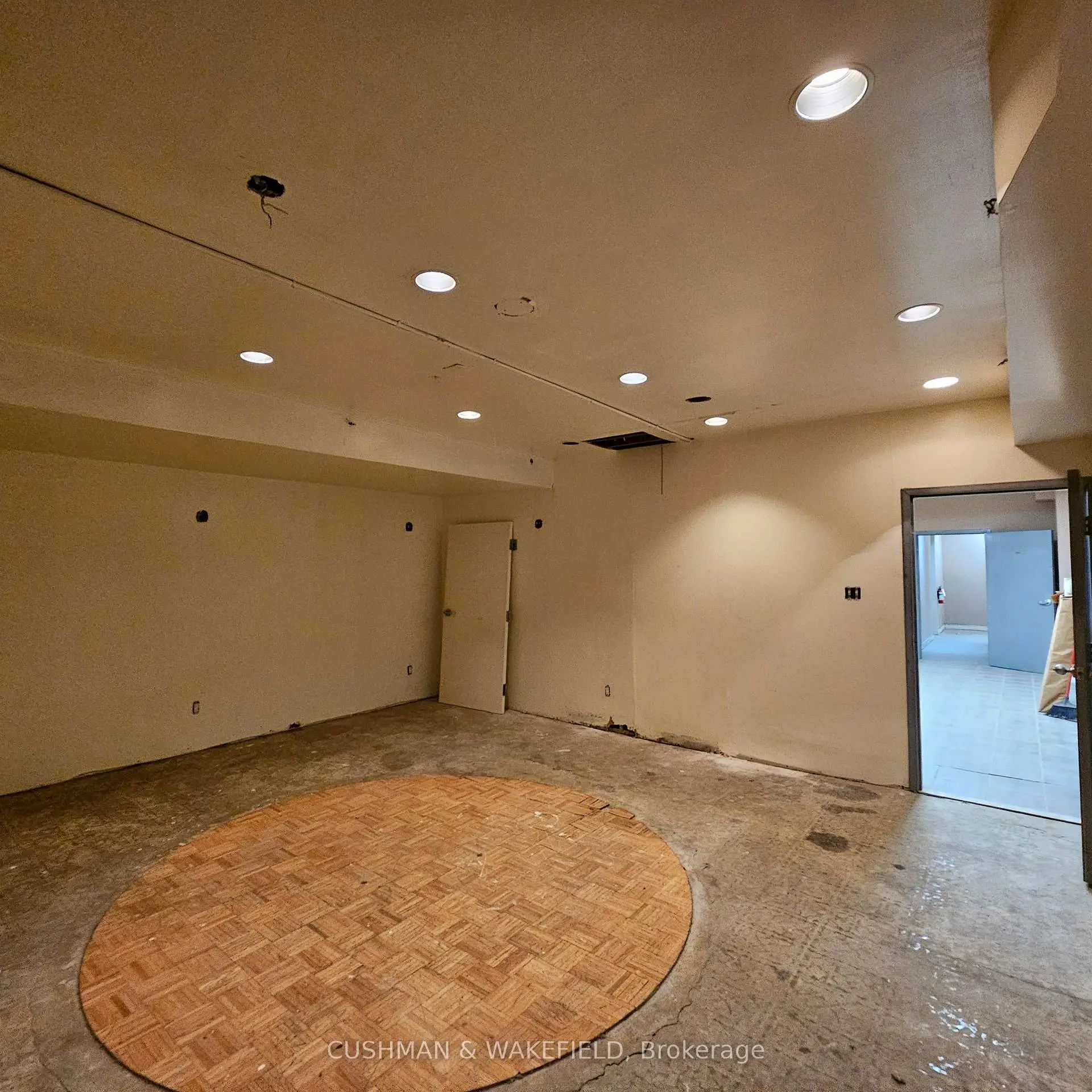 Commercial for lease