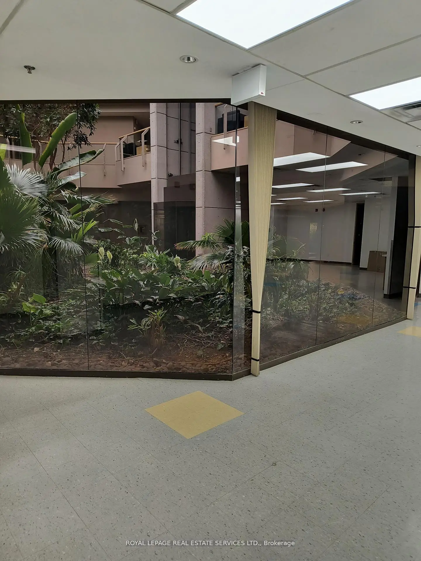 Commercial for lease