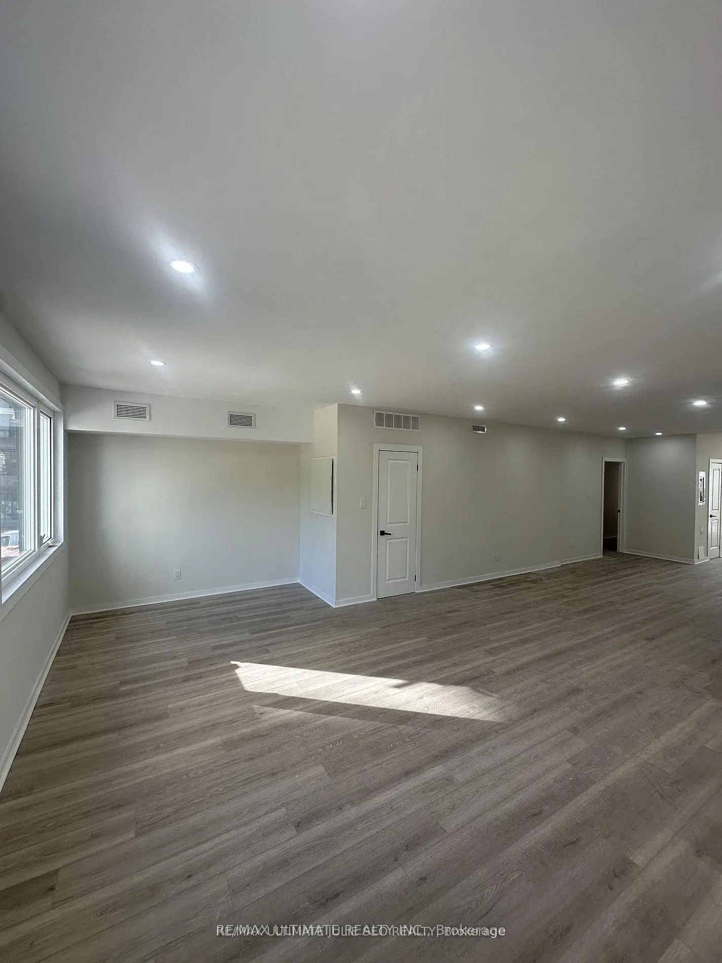 Commercial for lease