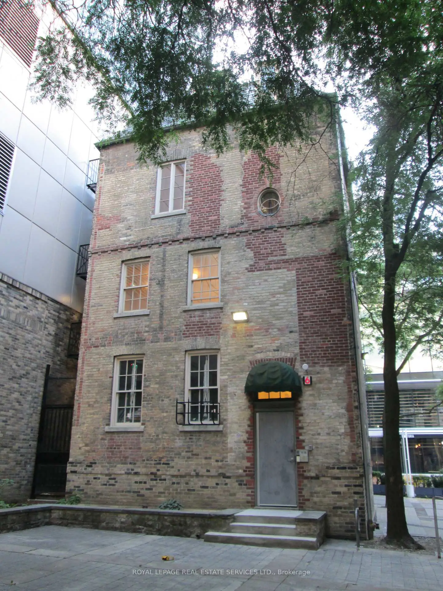 Commercial for lease