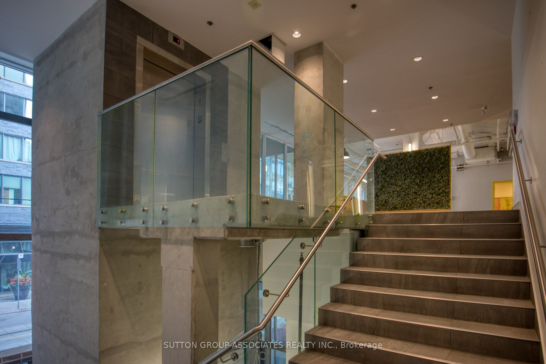 Commercial for lease