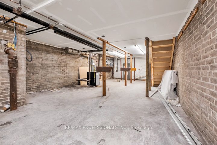 Commercial for lease