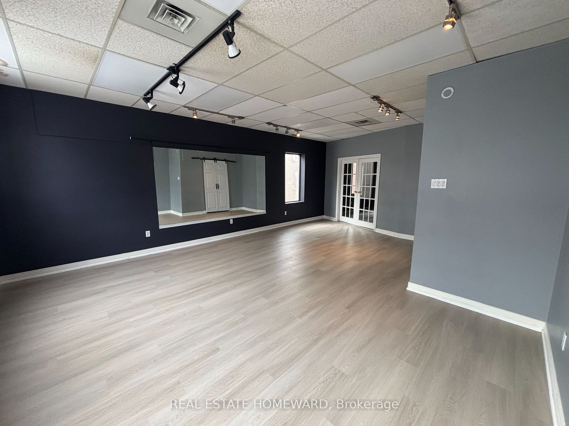 Commercial for lease