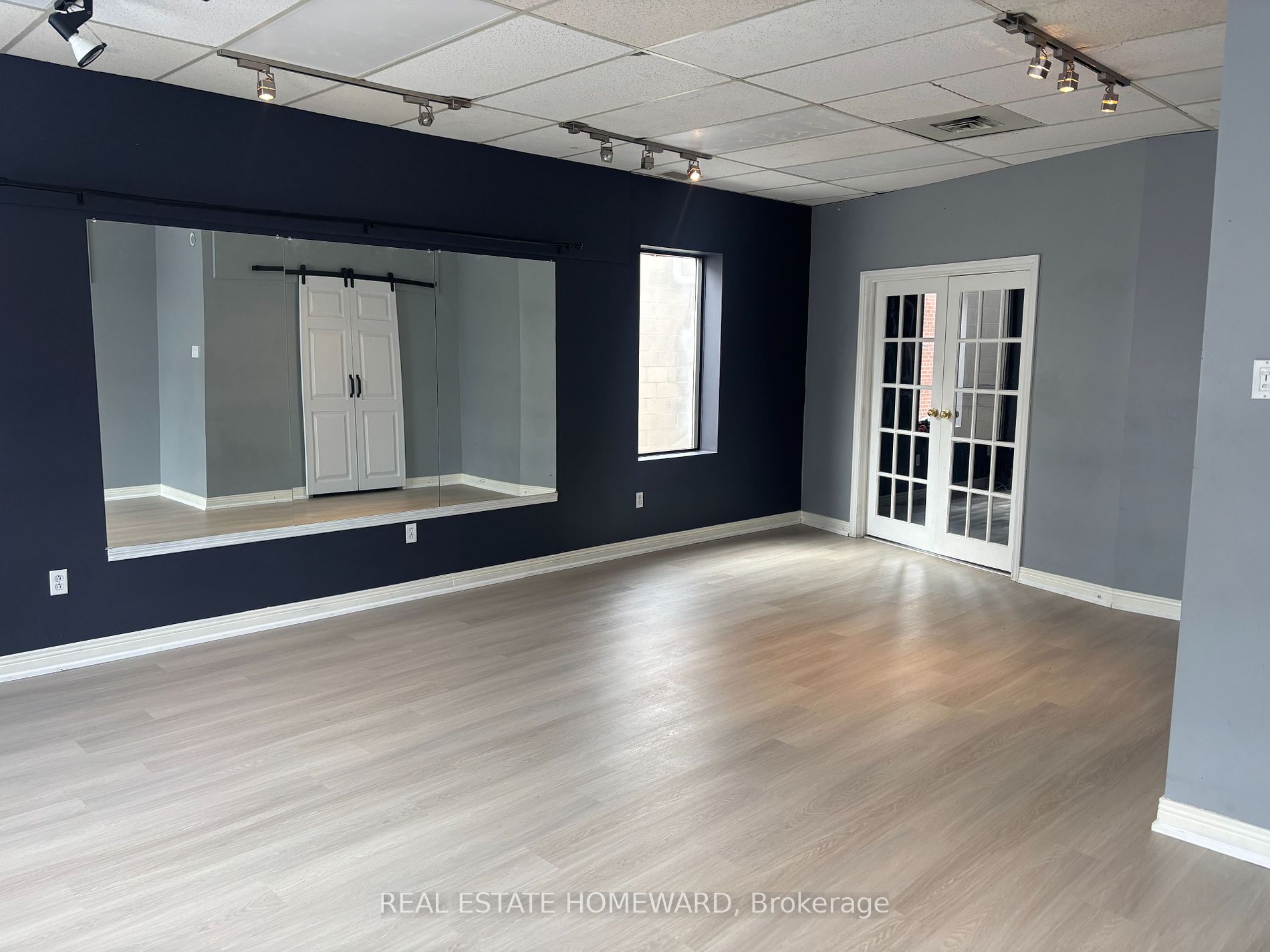 Commercial for lease