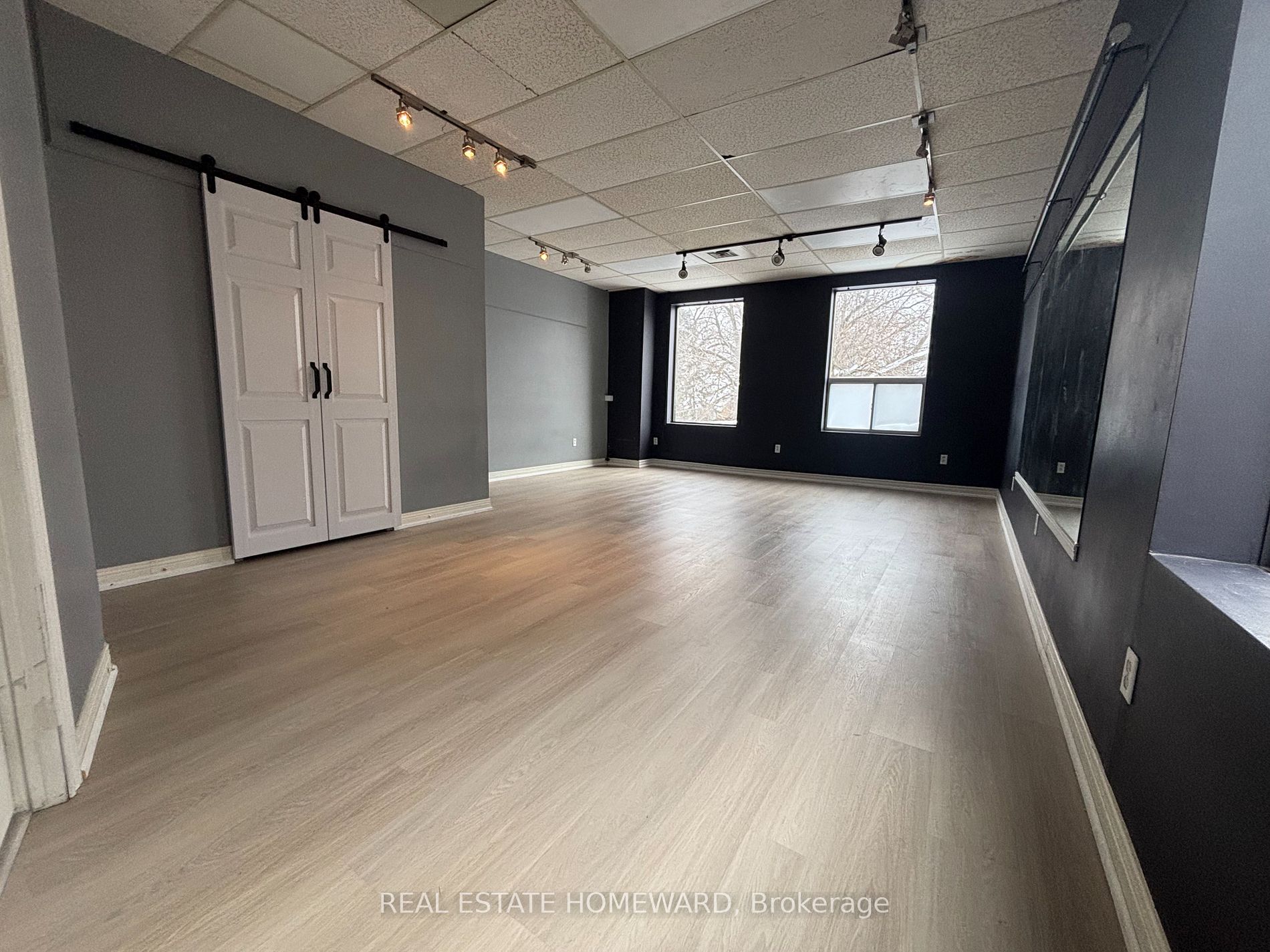 Commercial for lease