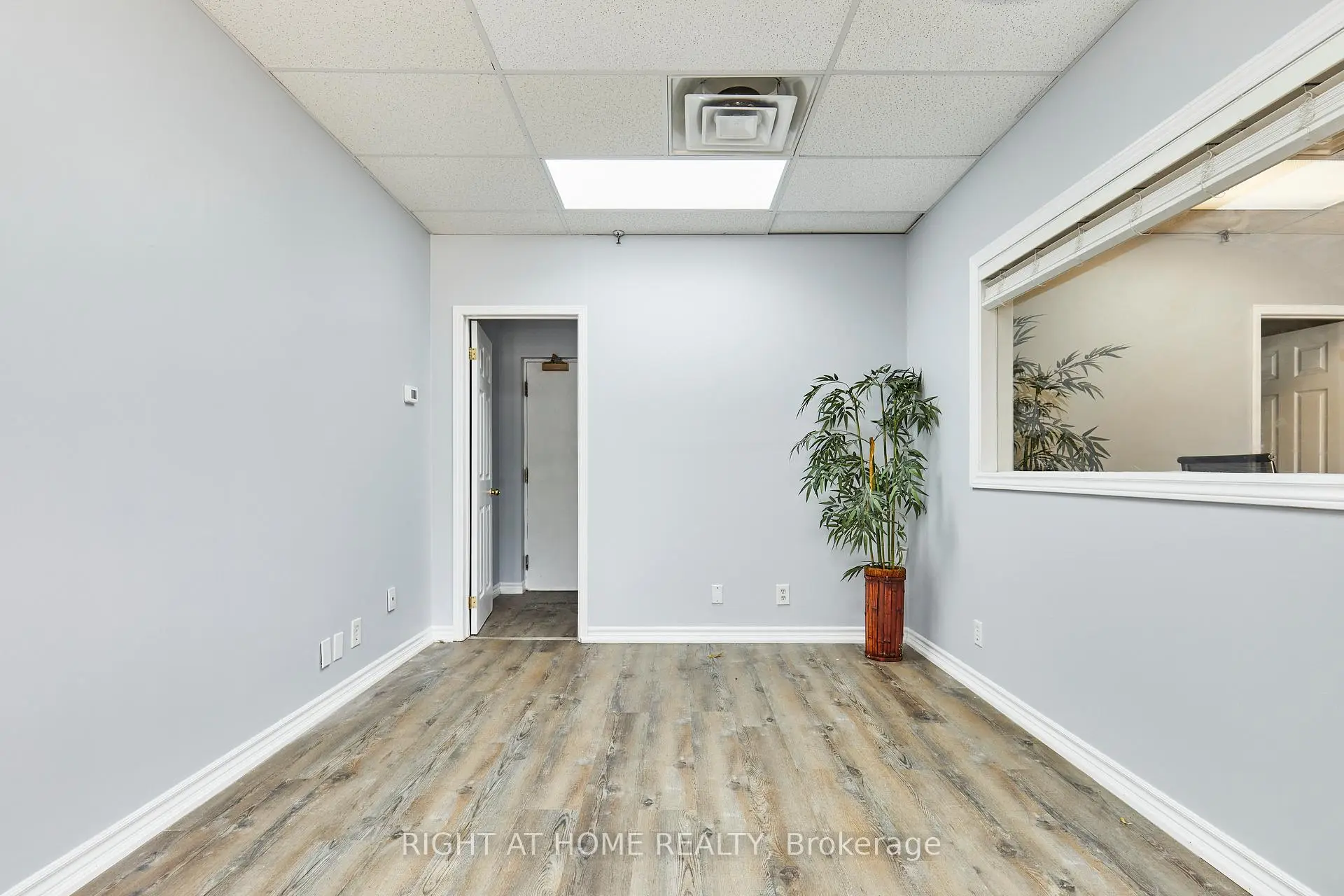 Commercial for lease
