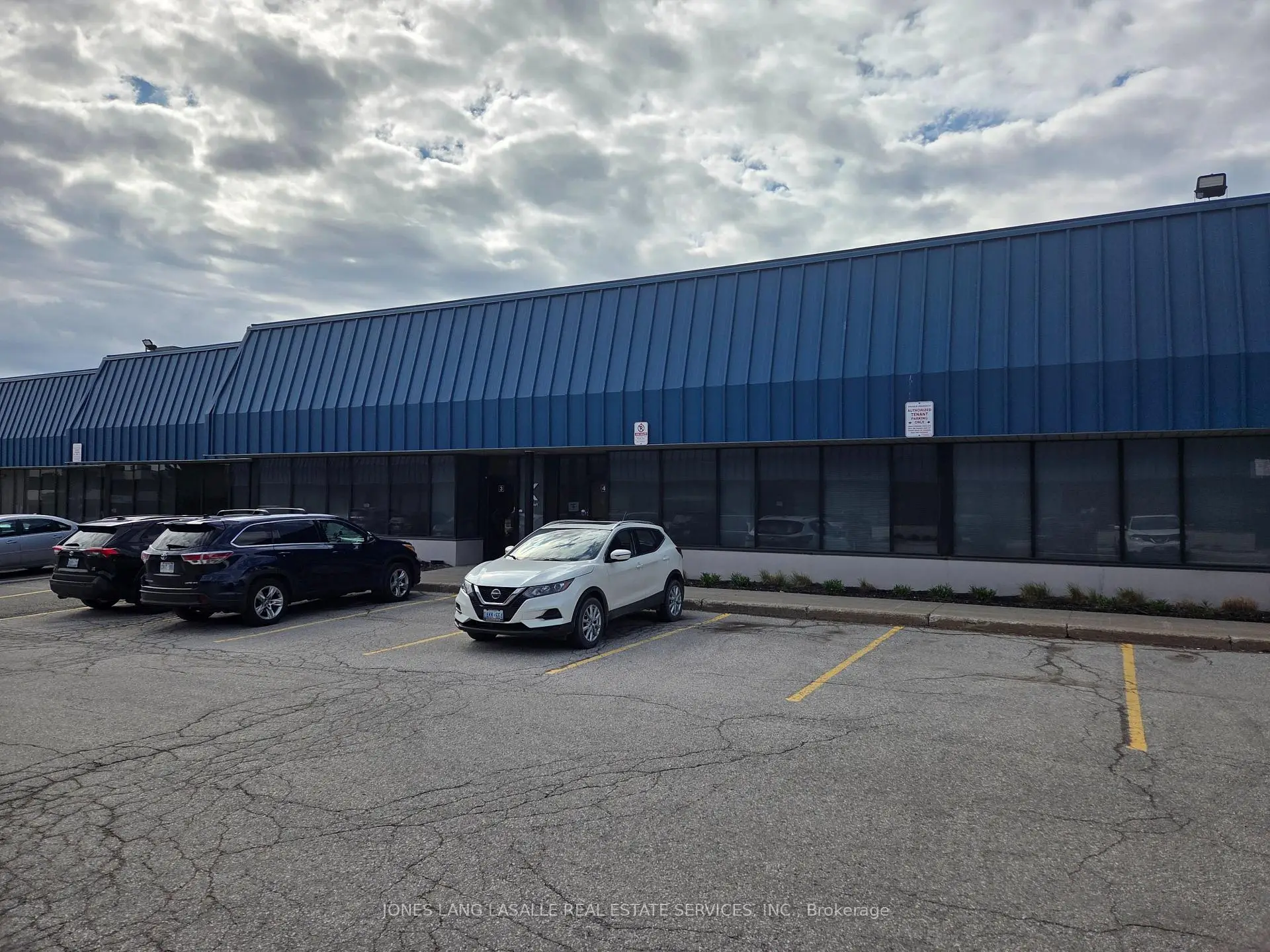 Commercial for lease