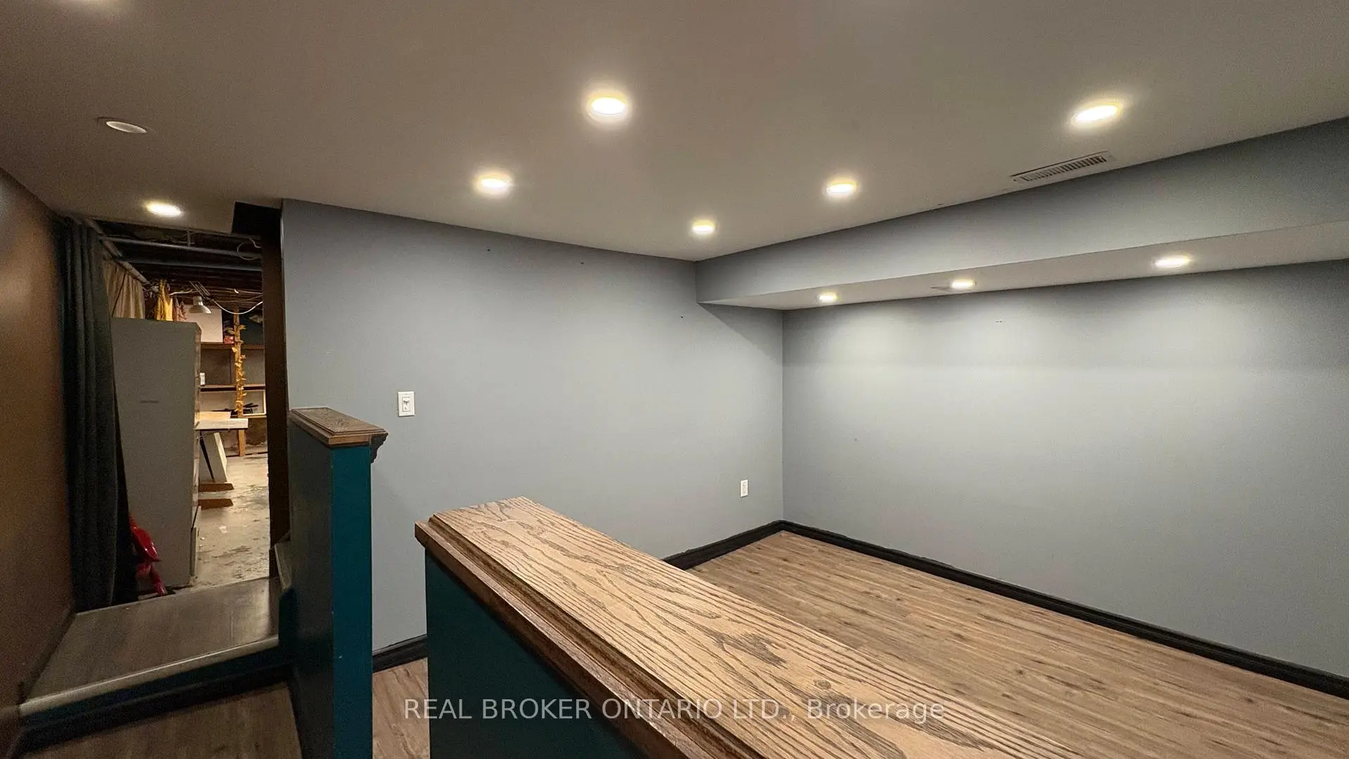 Commercial for lease